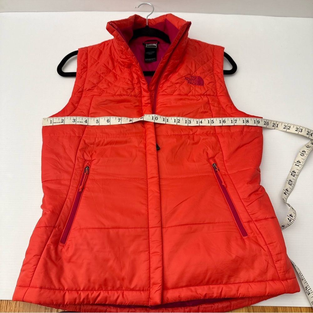 North Face Puffer Vest Womens Medium Orange Neon Pink Lightweight - Picture 5 of 7
